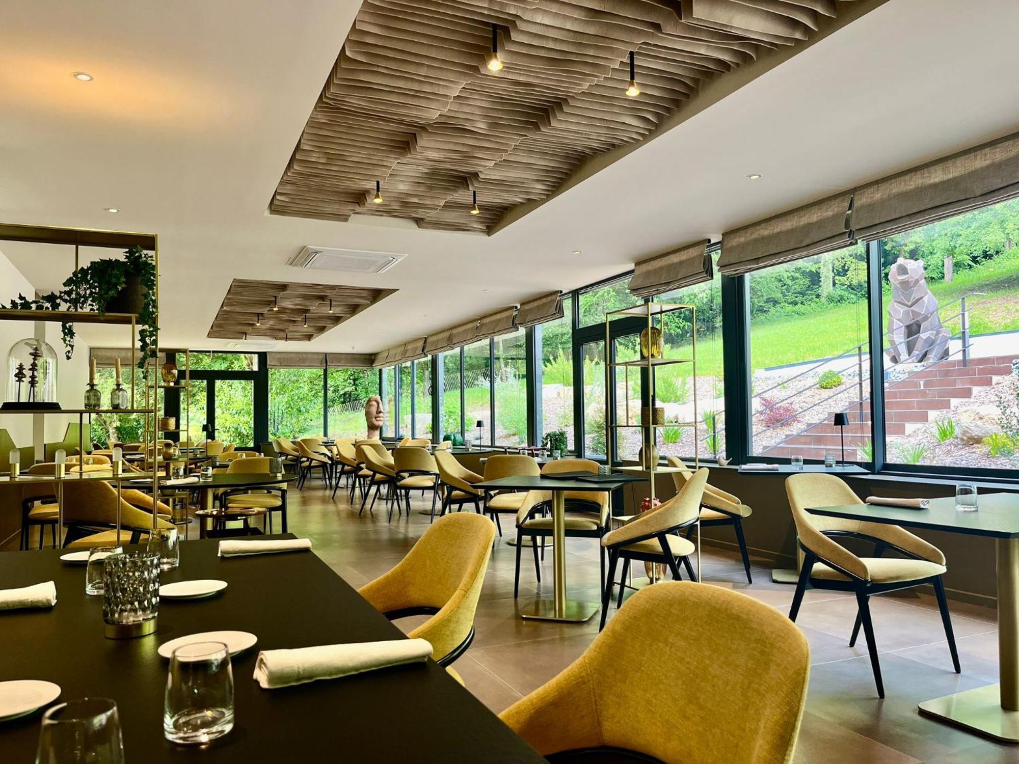 Richard Lequet Domaine Gastronomique Du Val D Atur Hotel Boulazac Isle Manoire Bagian luar foto